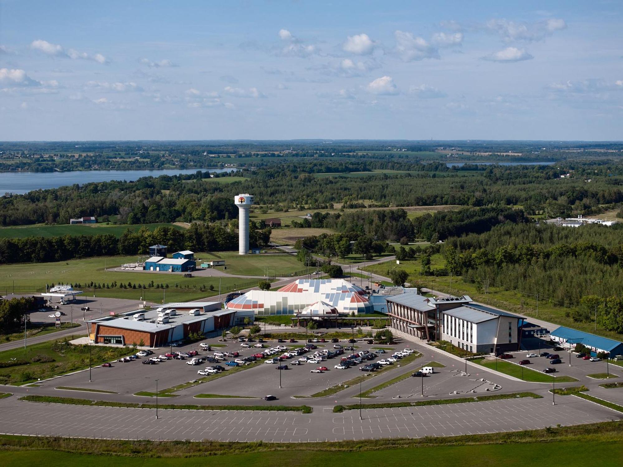 Great Blue Heron Hotel Port Perry Exterior photo